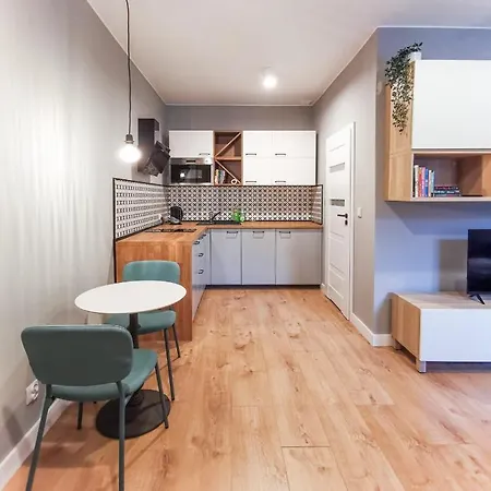 Stara Drukarnia - Typu *