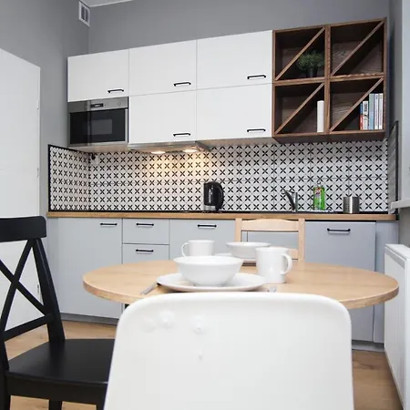 Stara Drukarnia - Typu *